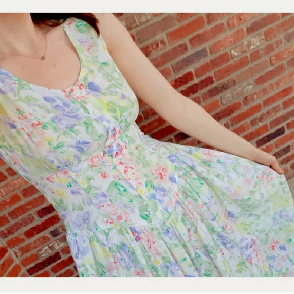 Carol Anderson Dresses & Skirts - Carol Anderson vintage floral midi swing dress